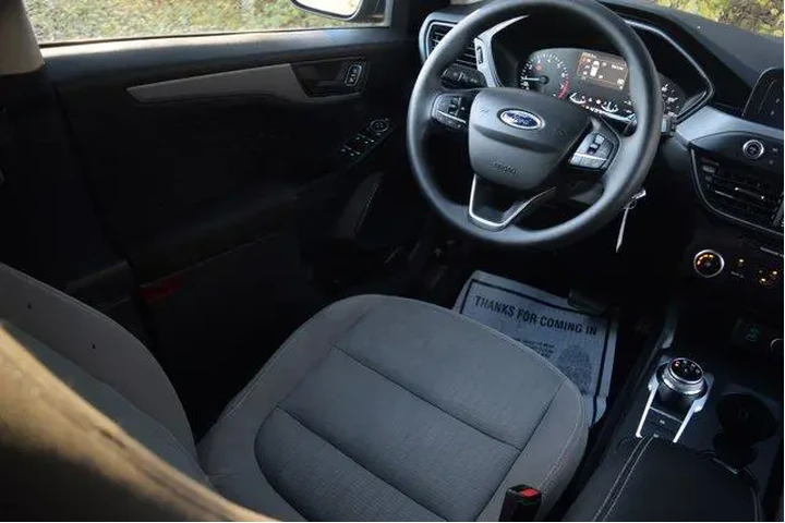 $16000 : Ford Escape 2020 S 4dr SUV image 2