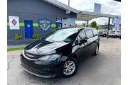 2017 Pacifica LX en Lexington