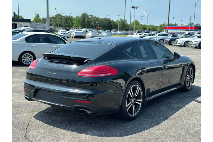 2015 PORSCHE PANAMERA 4 SEDAN image 7