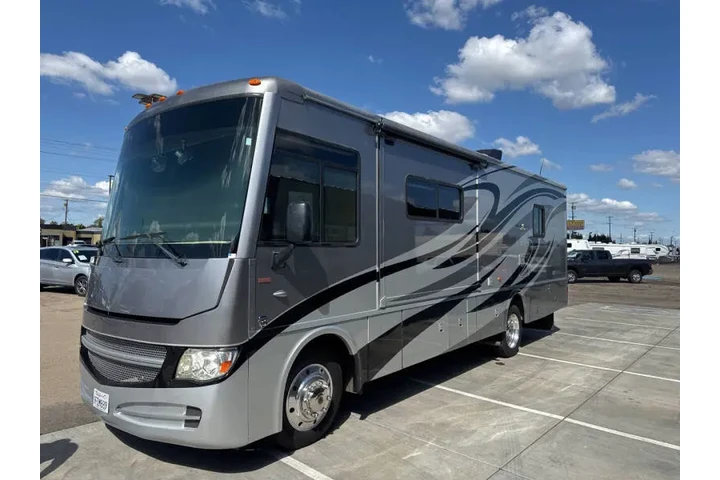 $52999 : 2013 Motorhome Chassis image 1