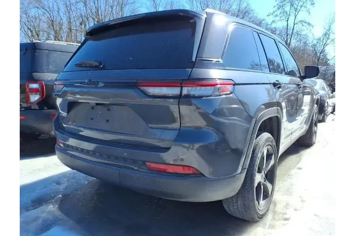 $34574 : Jeep Grand Cherokee 2023 4x4 image 9