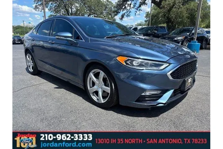 $13207 : Ford Fusion 2018 AWD V6 Spor image 1