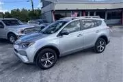 2018 Toyota RAV4 4dr SUV en Los Angeles