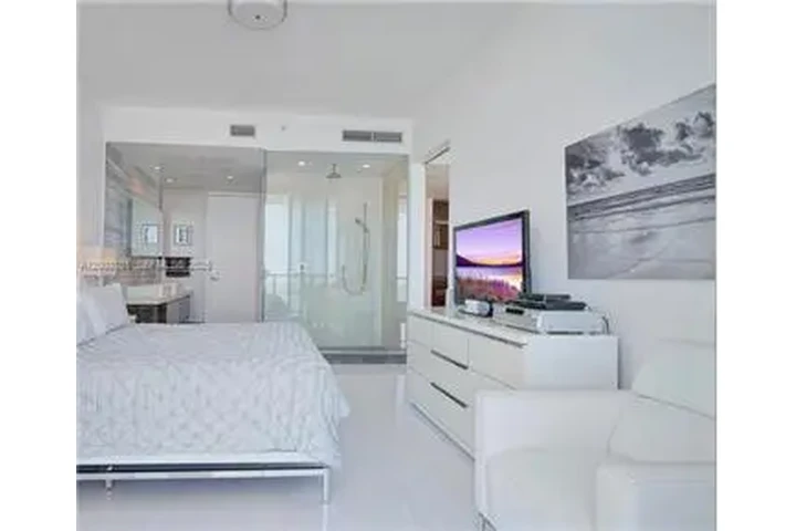 $6500 : Rental property with 2 bedro image 10