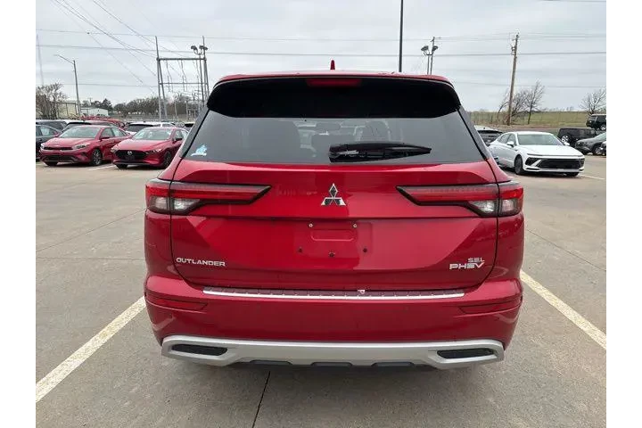 $29998 : Mitsubishi Outlander PHEV 20 image 5