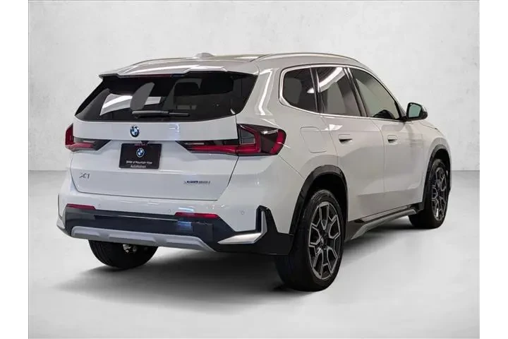 $32040 : BMW X1 2024 AWD xDrive28i 4d image 5
