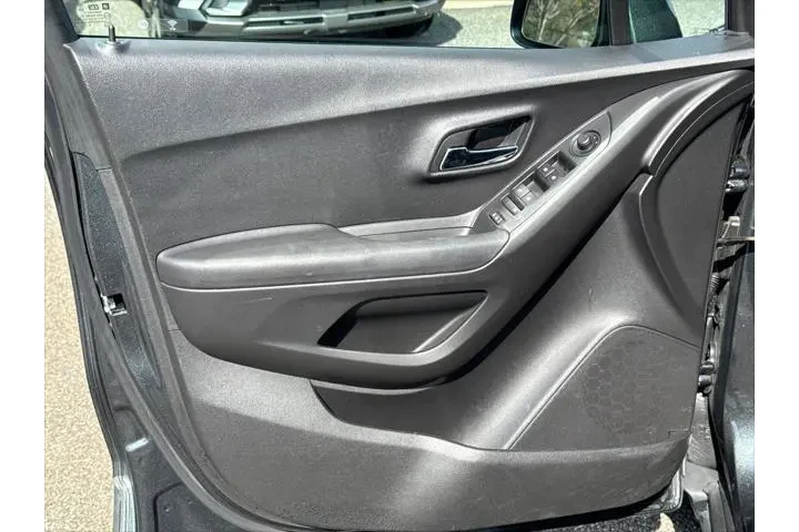 $9298 : Chevrolet Trax 2018 LT 4dr C image 10