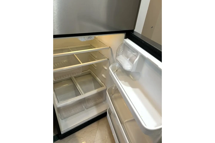 ✨ Professional Cleaning image 5