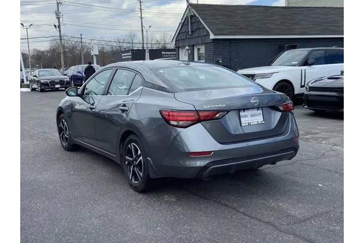 $15222 : Nissan Sentra 2025 SV 4dr Se image 7
