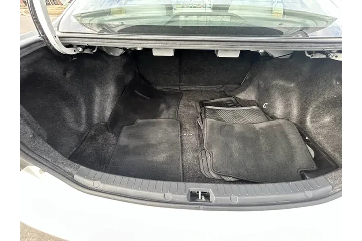 $6490 : 2009 Corolla LE image 6