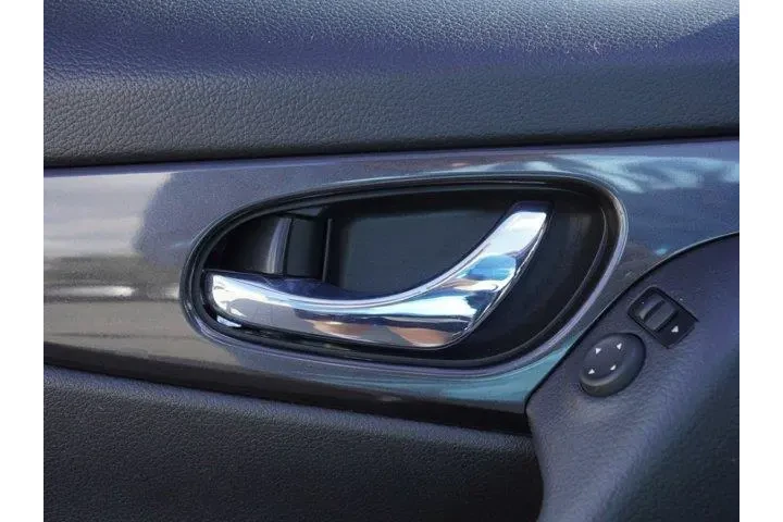 $18710 : Nissan Rogue 2020 S 4dr Cros image 8