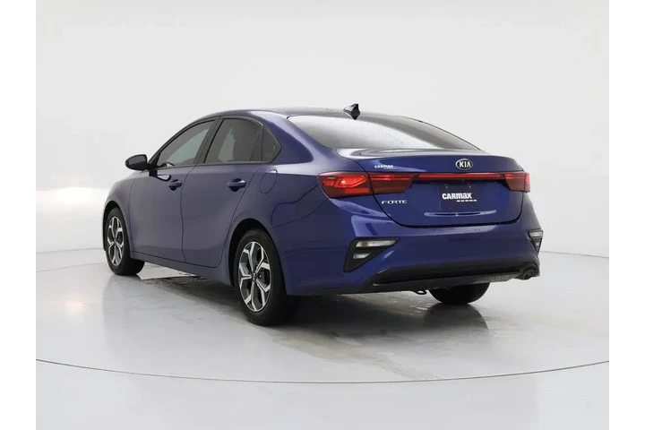 $17998 : Kia Forte 2021 LXS 4dr Sedan image 2