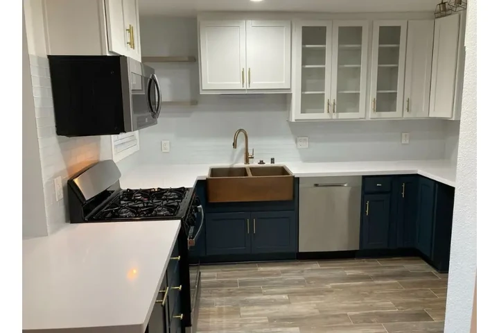 $2190 : 2 Bed Home Available For Rent image 5