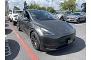 $29500 : Tesla Model Y 2021 AWD Perfo thumbnail