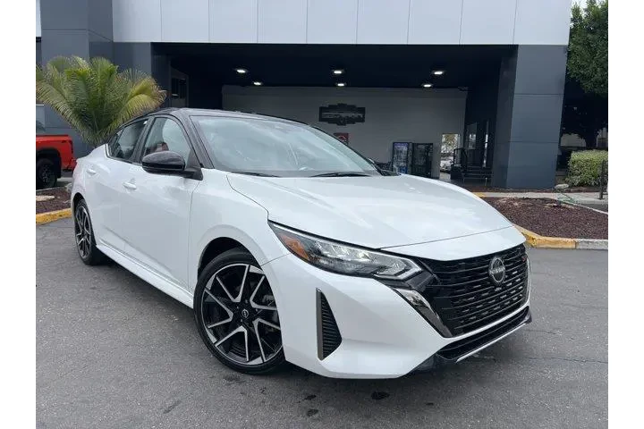 $18481 : Nissan Sentra 2024 SR 4dr Se image 2