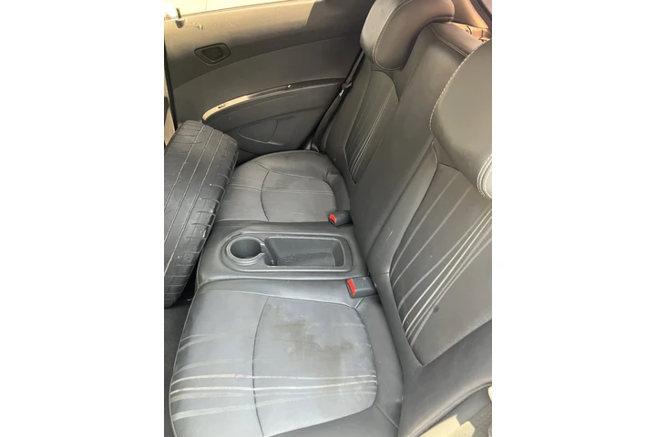 $3000 : Se vende Chevy Spark 2014 image 4