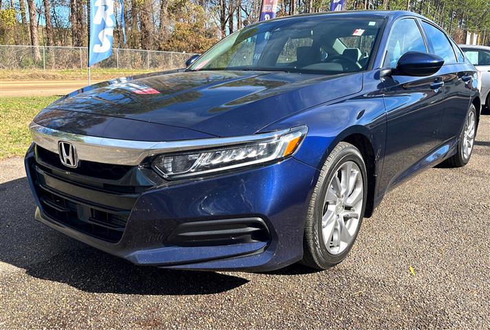 2018 Accord LX CVT image 2