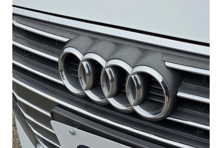 $12795 : Audi A4 2017 2.0T Premium 4d image 8