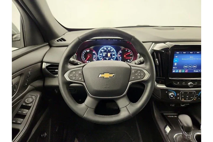 $39998 : Chevrolet Traverse 2023 4x4 image 10