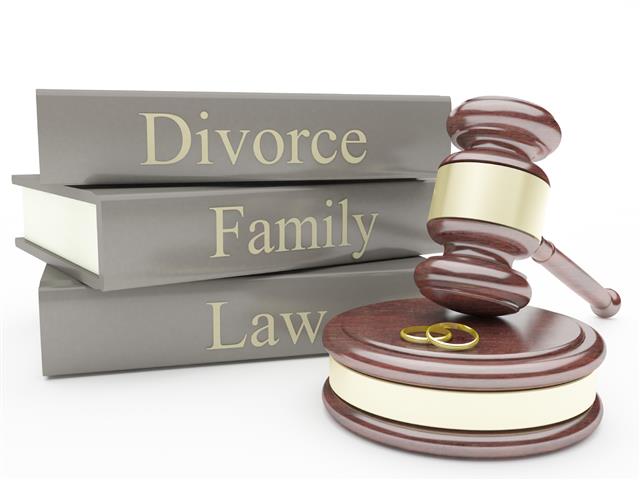 DIVORCIOS -ABOGADOS*** image 1