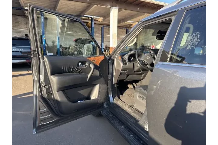 $32949 : Nissan Armada 2024 4x4 SL 4d image 6