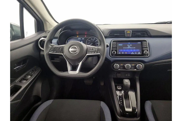 $18998 : Nissan Versa 2025 SV 4dr Sed image 10