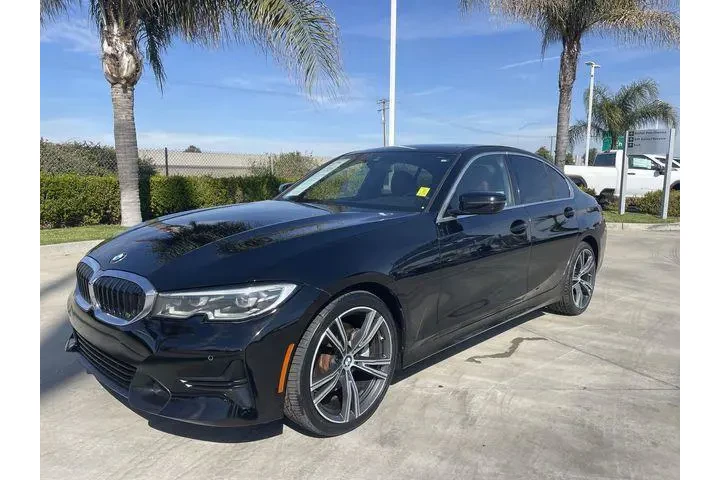 $25867 : BMW 3 Series 2022 330i 4dr S image 4