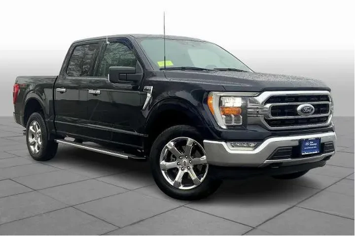 $37976 : Ford F-150 2022 4x4 XLT 4dr image 2