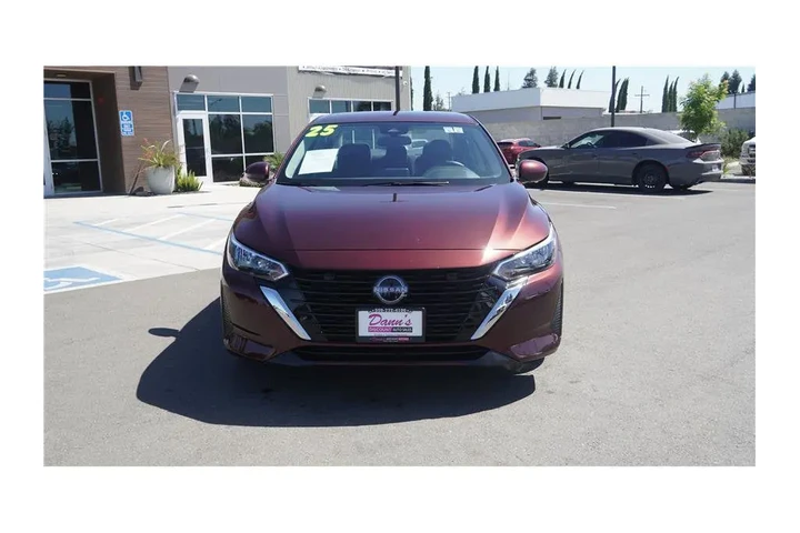 $20984 : 2025 Sentra SV image 3