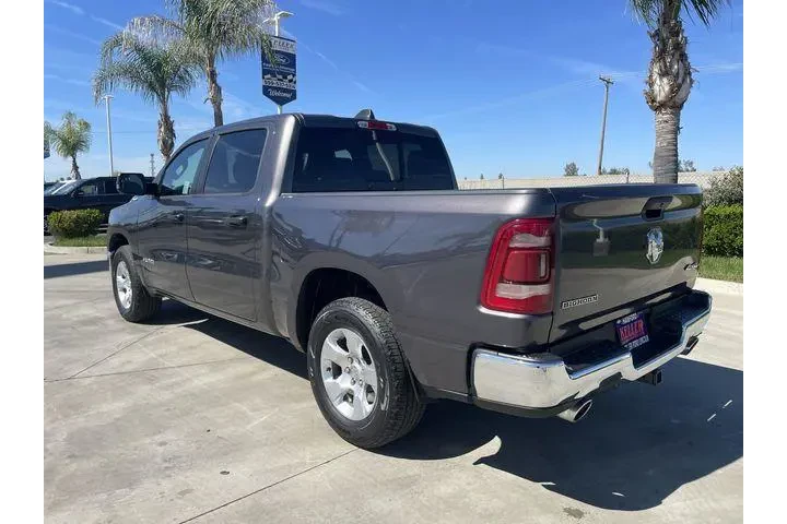 $36998 : Ram 1500 2023 4x4 Big Horn 4 image 6