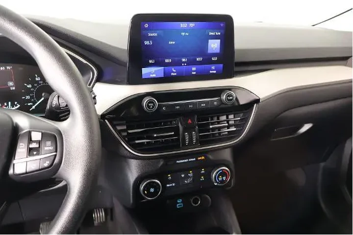 $16910 : Ford Escape 2021 SE 4dr SUV image 5