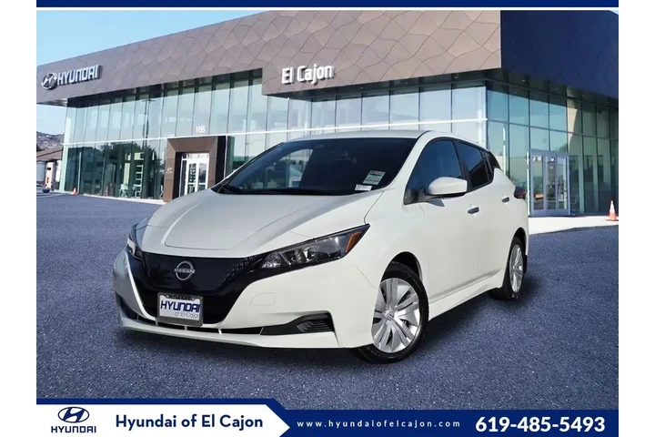 $13532 : Nissan LEAF 2023 S 4dr Hatch image 1