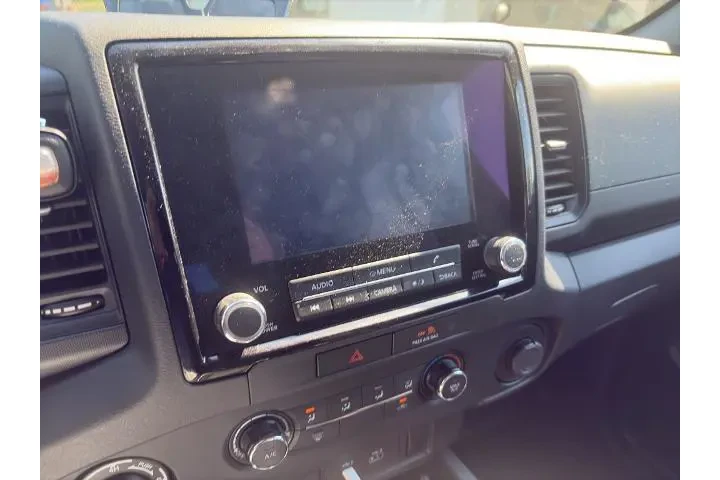 $27500 : Nissan Frontier 2022 4x4 S 4 image 5
