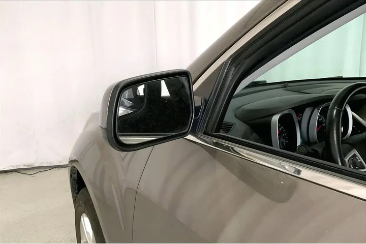 $7341 : Chevrolet Equinox 2012 LT 4d image 10