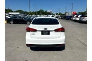 $9280 : 2017 Forte LX Manual thumbnail