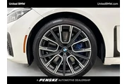 $35960 : BMW 7 Series 2021 740i 4dr S thumbnail