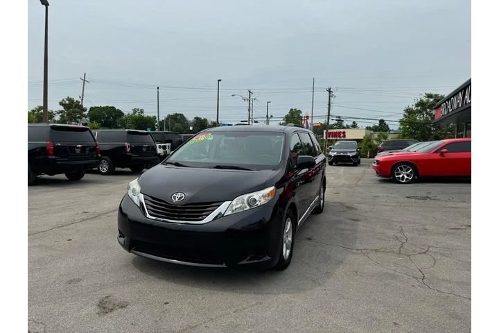 $10980 : 2016 Sienna 5dr 7-Passenger V image 6