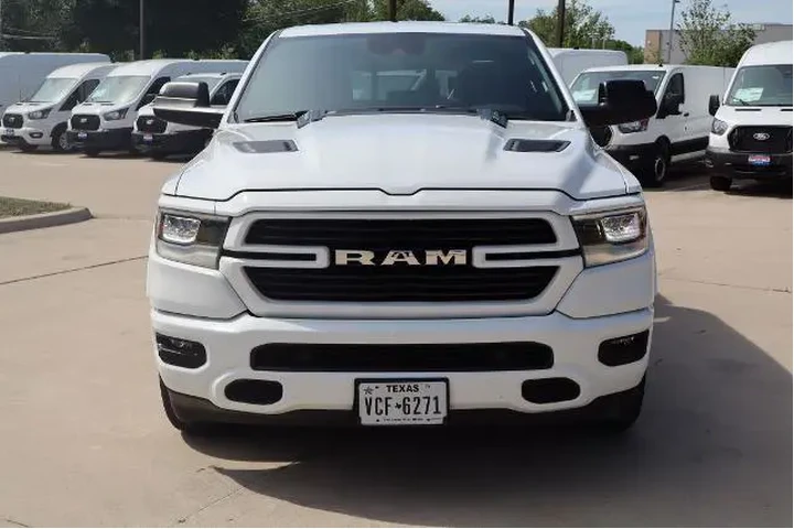 $30993 : Ram 1500 2022 4x2 Laramie 4d image 9
