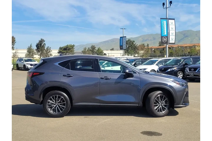 $37988 : Lexus NX 350 2022 AWD 4dr Cr image 4