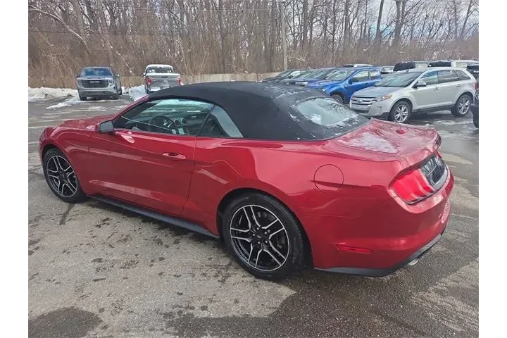 $25377 : Ford Mustang 2023 EcoBoost 2 image 7