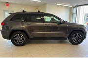 $26505 : Jeep Grand Cherokee 2021 4x4 thumbnail