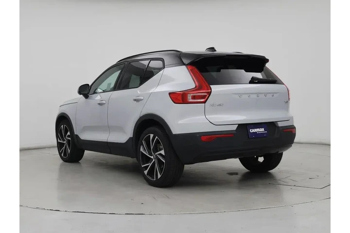 $28998 : Volvo XC40 2022 AWD T5 R-Des image 2