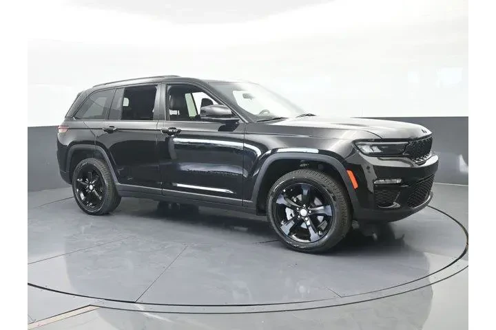 $39997 : Jeep Grand Cherokee 2025 4x2 image 8