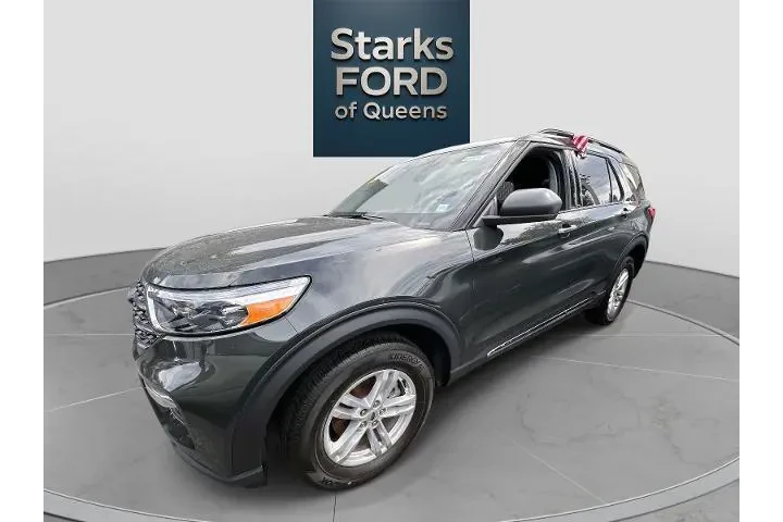 $32490 : Ford Explorer 2022 AWD XLT 4 image 2