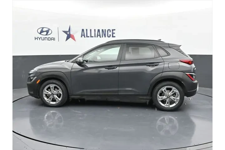 $16603 : Hyundai KONA 2023 SEL 4dr Cr image 3