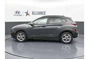 $16603 : Hyundai KONA 2023 SEL 4dr Cr thumbnail