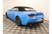 $24294 : Ford Mustang 2024 EcoBoost 2 thumbnail