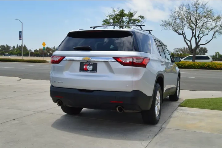 $14995 : Used 2018 Traverse FWD 4dr LT image 6