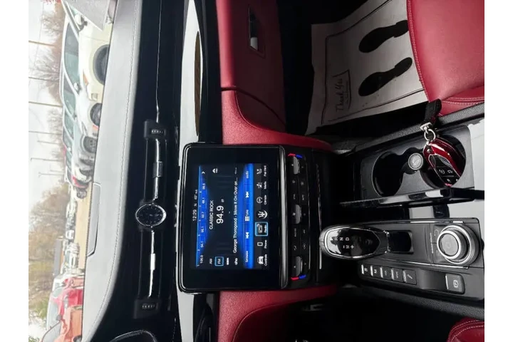 $19950 : 2018 Quattroporte S Q4 GranLu image 10