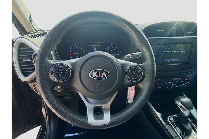 $6198 : Kia Soul 2020 LX 4dr Crossov image 8